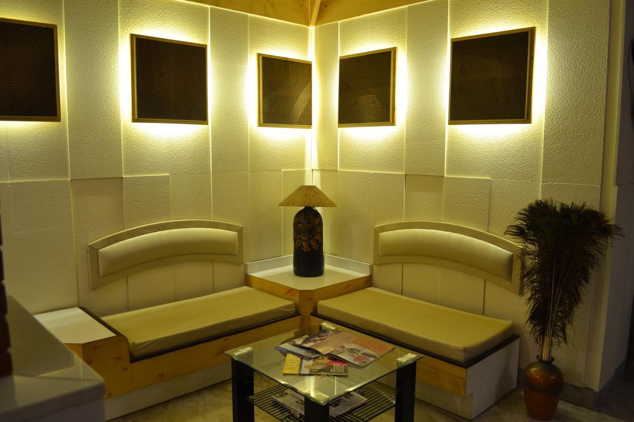 Mayur Hotel Bar And Restaurant シムラー エクステリア 写真